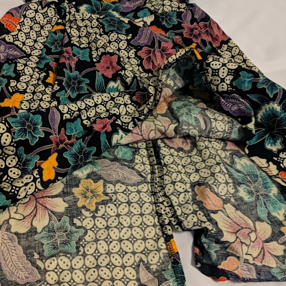 Dress - Picture 4 of 7